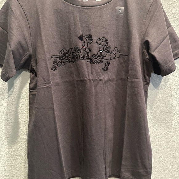 Uniqlo x Disney nagaba tee ladies Dalmatian tee - Picture 5 of 6